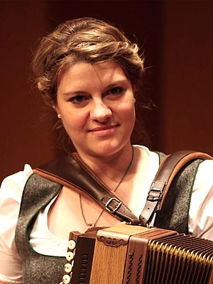 Kathrin Auer Kathrin Auer